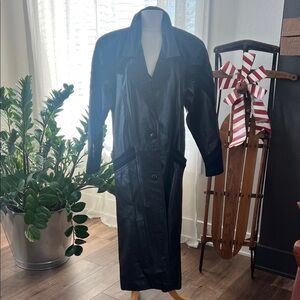 Elegant Black Leather Women's Coat